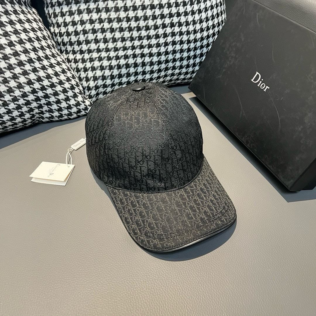 Christian Dior Caps